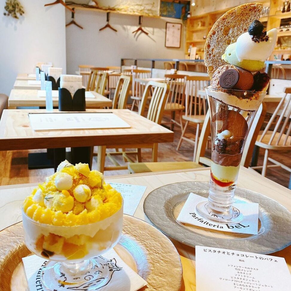 夜パフェ専門店 Parfaiteria Bel福岡 Instagram Bel Fukuoka メニュー ピスタチオとチョコレートのパフェ 1480 思いやりミモザ 1580 博多天神おしゃれグルメ