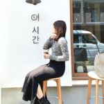 <span class="title">福岡にできたばかりの話題の韓国カフェ @ne_shigan さんにお伺いしましたっ☕️🪴韓国カフェといえばシンプルでお洒落な雰囲気なのでお洋服も韓国女子感だしてみた！！ @shoplist_official でGETした、スリット入りマーメイドスカートめちゃ可愛くない？ス ..</span>