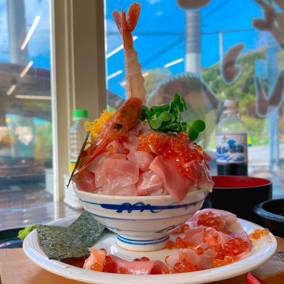 エリア 西原 店名 大ばんぶる舞 種類 海鮮食堂 価格帯 680円 Instagram Ooban Burumai 雰囲気 いつでも新鮮な魚が楽しめる海鮮食堂です 刺身も日替わりで並んでおりテイクアウト出来ます 沖縄グラム Jp