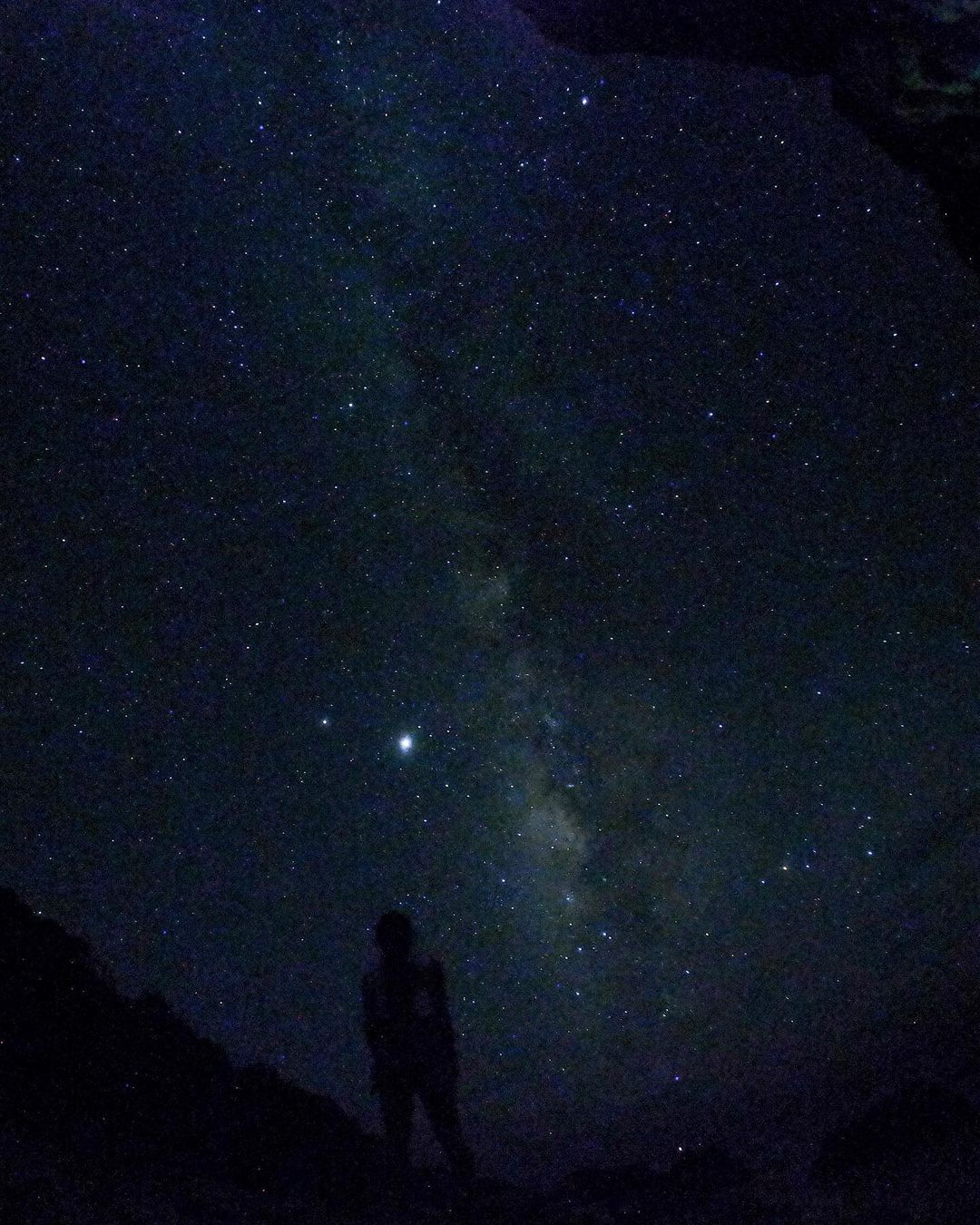 𓇼 今日は七夕 来間島の新月の日に撮った天の川 でーじキレイやっさー 島ないちゃー Goprojp 七夕 来間島 長間浜 星空 星空フォト 天の川 沖縄移住 沖縄好きな人と繋がりたい 写真好きな人と繋がりたい 沖縄フォト部 沖縄グラム Jp