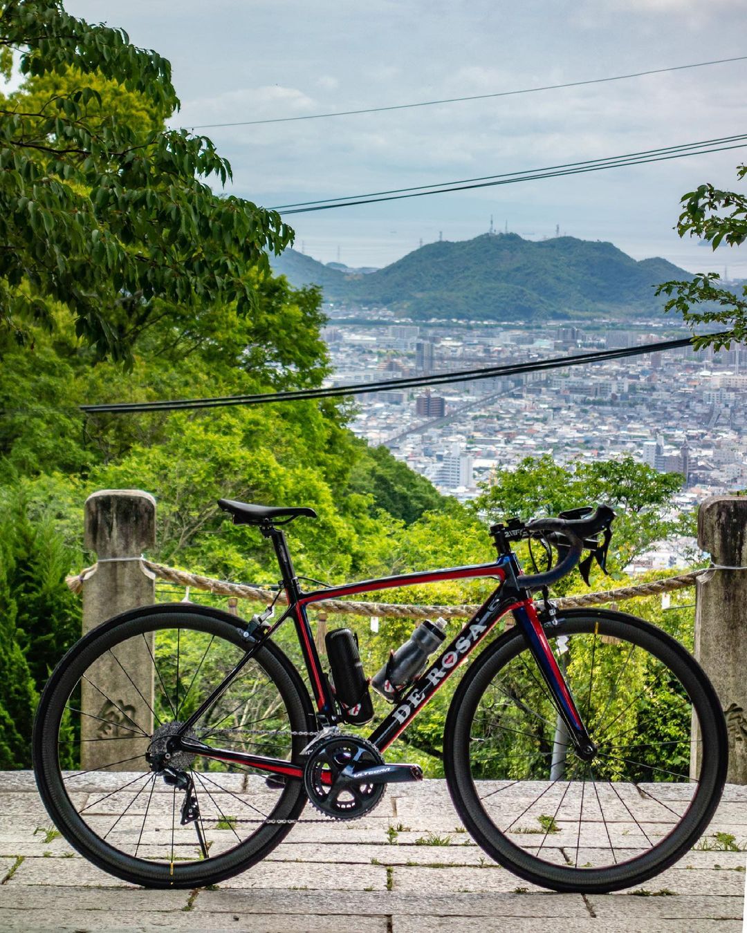 軽い 自転車 ロード バイク