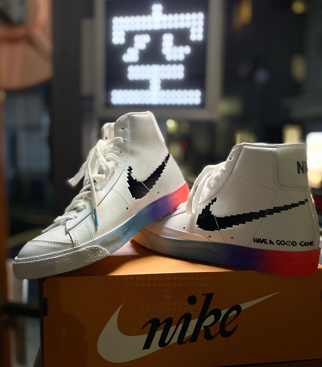 Nike Blazer Mid 77 Vintage Good Game ナイキ ブレーザー ミッド ヴィンテージ グッド ゲーム 初ブレ ザ ドットナイキなかなかいいかも 空車の空は関係ないの でも空車の空もドット あしもと倶楽部 スニーカーファン倶楽部