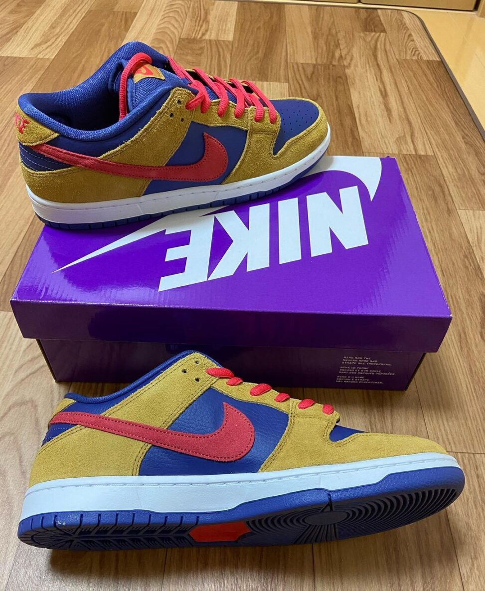 初 箱 Nike Sb Dunk Low Pro Wheat And Purple 我慢出来ずに購入 Danksb Snkrdunk スニーカー好きと繋がりたい スニーカー 自撮り Nextreet 足元倶楽部 ジャパスニ スニーカーファン倶楽部